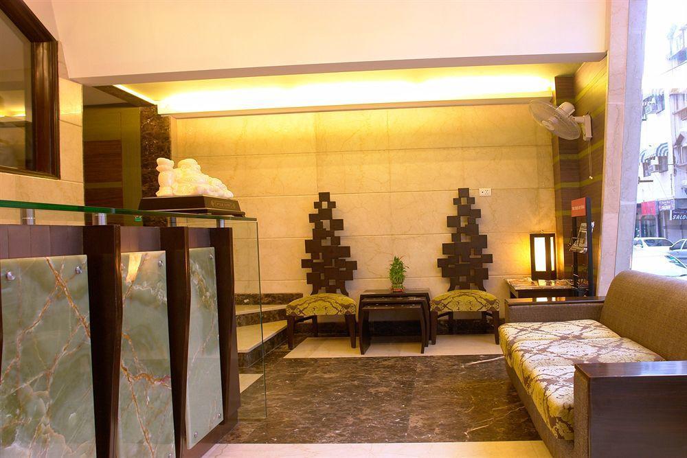 Hotel Sunstar Heights Delhi  Exterior photo